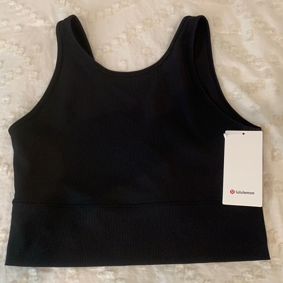 Lululemon - Picture 3 of 3